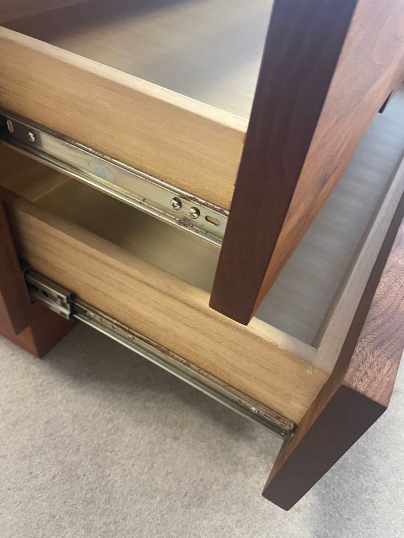 ドレッサーチェスト