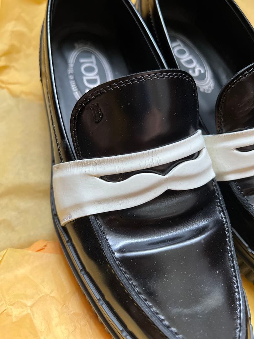 【専用】トッズ TOD’S ローファー 本革 黒 白 コンビ ローファー 37
