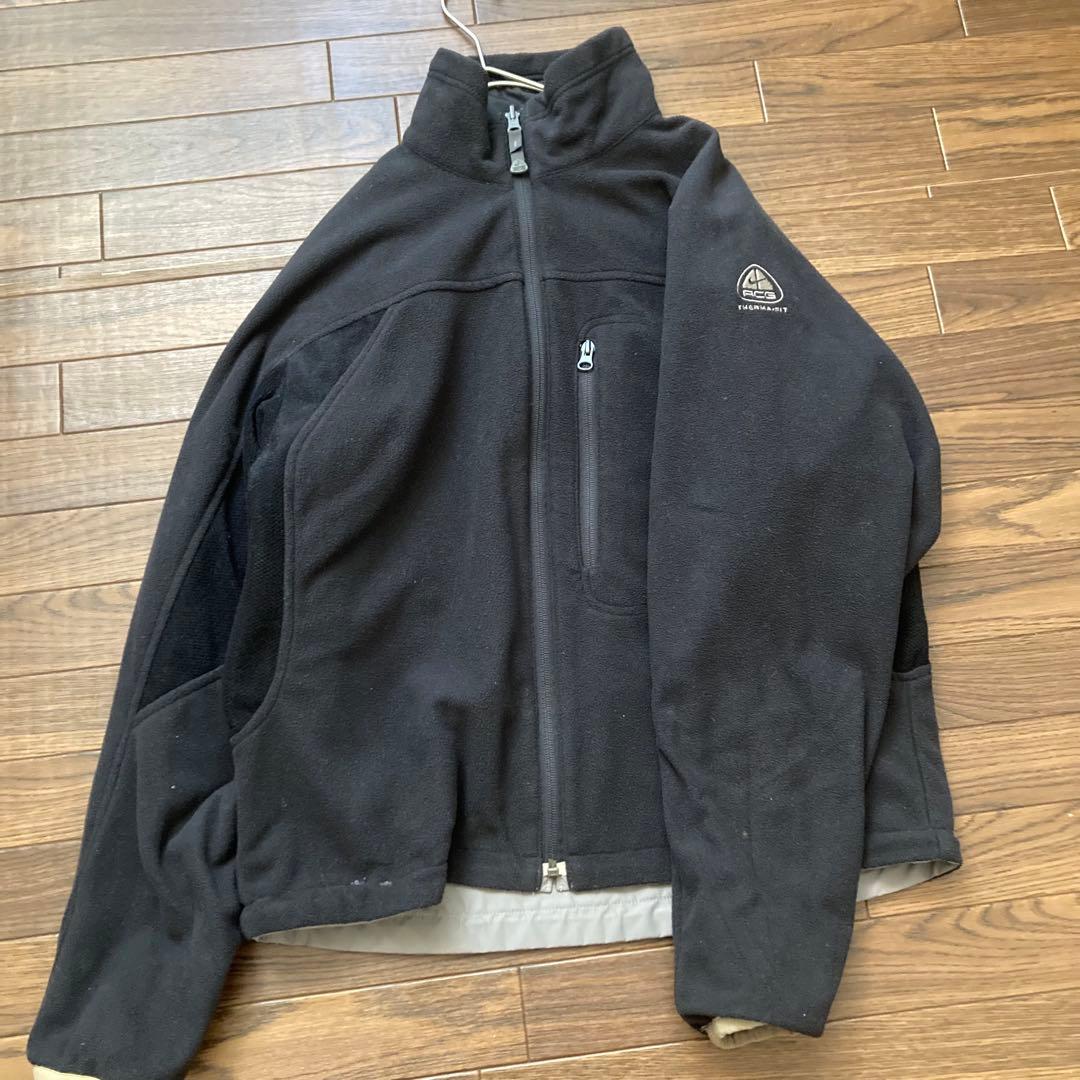 0Os \" NIKE ACG\" リバーシブルジャケット　ナイロン　フリース