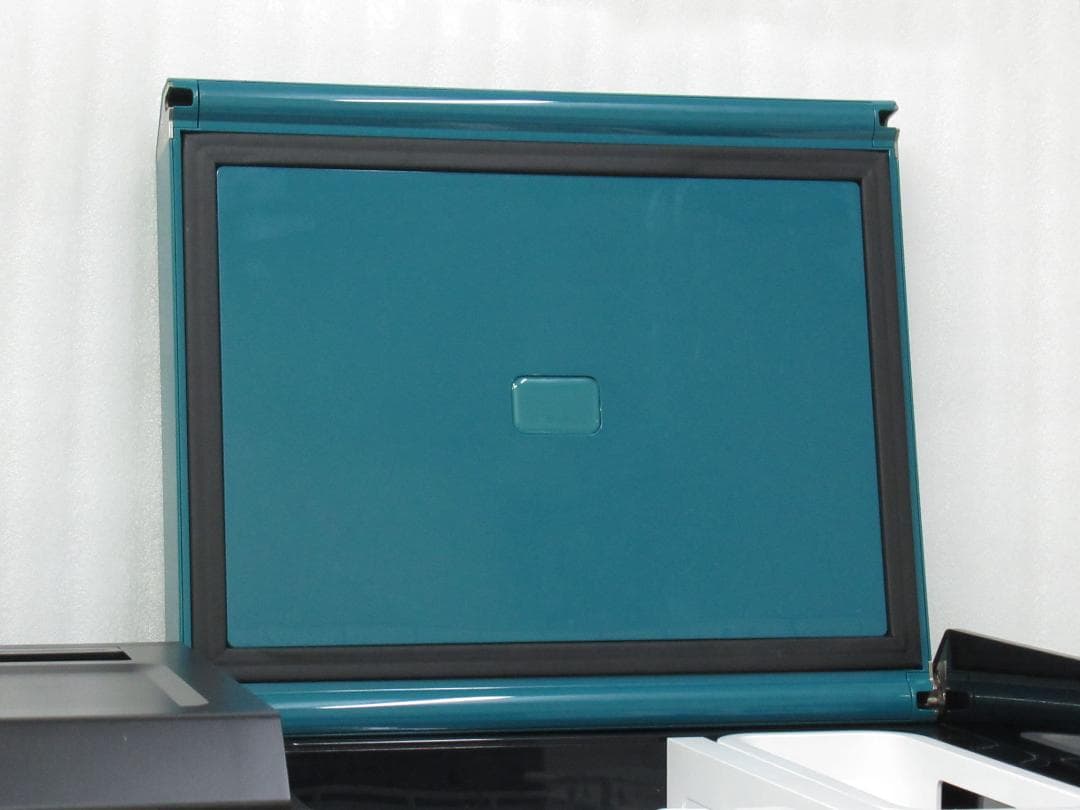 makita マキタ 充電式保冷温庫 29L CW004G 2023年製 動作品