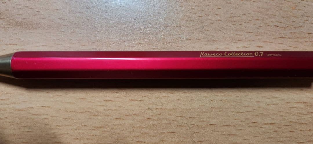 カヴェコスペシャル レッド シャープペン 0.7mm（クリップ付き）