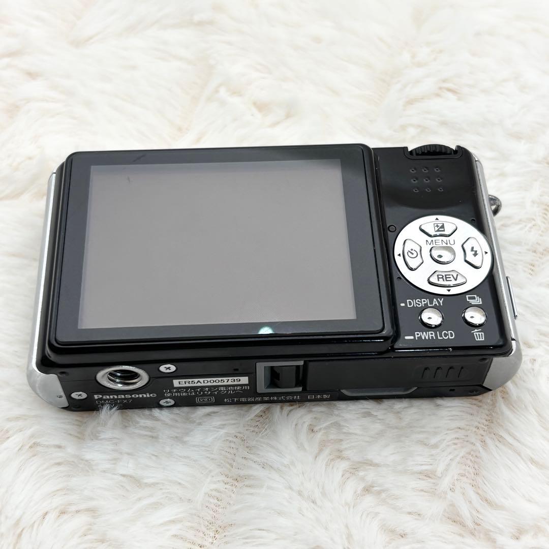 Panasonic LUMIX DMC-FX7 ブラック