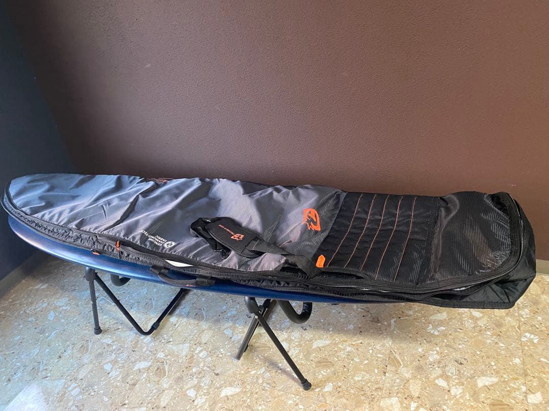 タイラーウォーレン　サーフボード