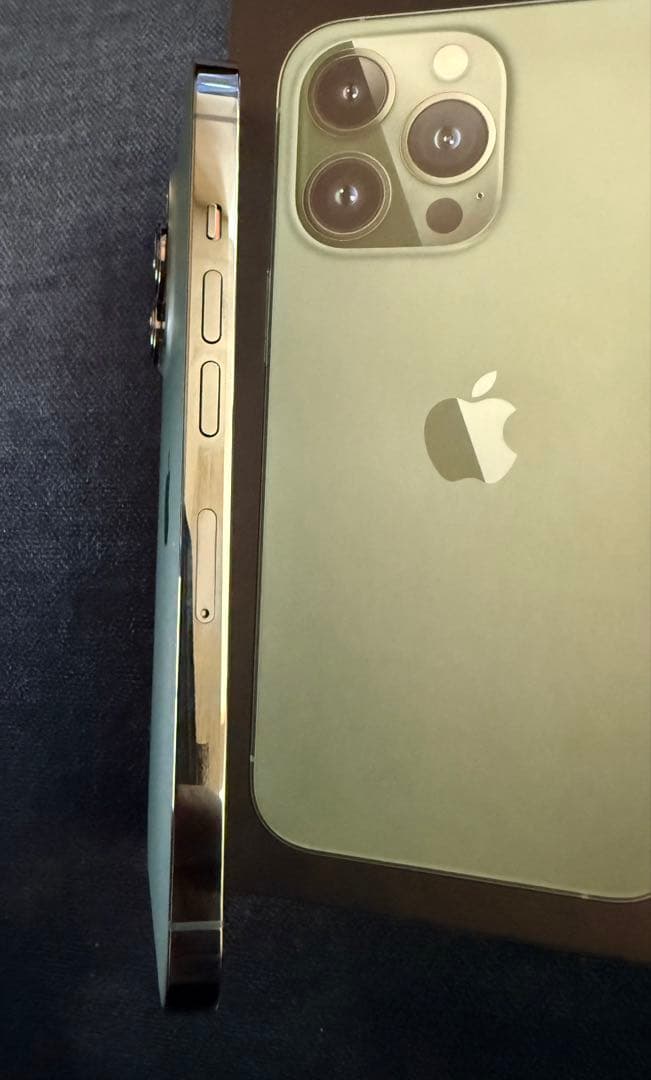 【早い者勝ち‼️】iPhone 13 Pro 256GB アルパイングリーン