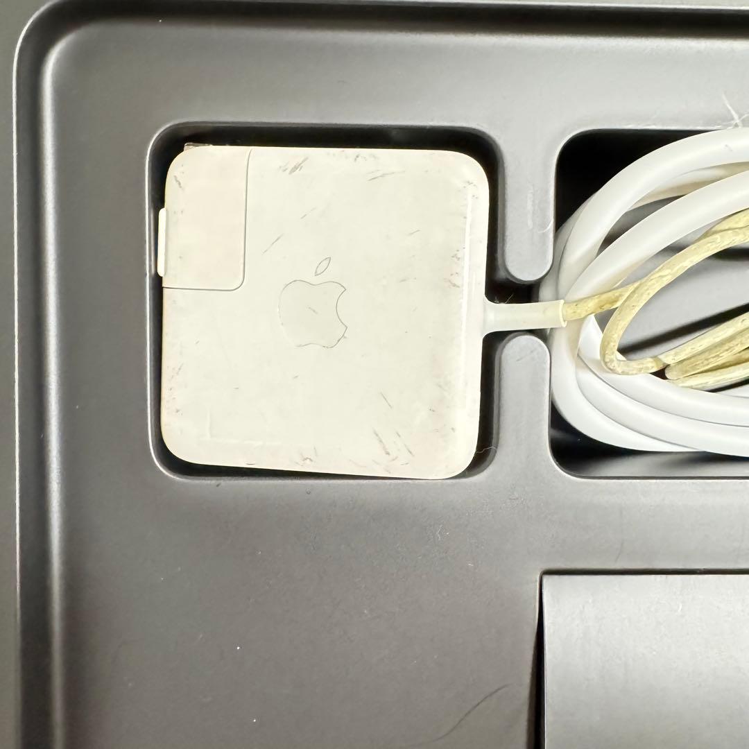 【箱あり美品✨】MacBookAir 13inch 2016model