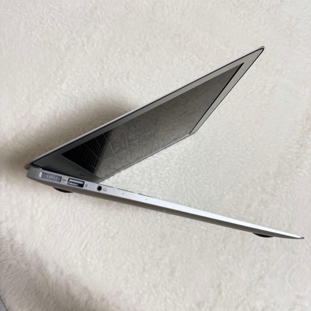 【箱あり美品✨】MacBookAir 13inch 2016model