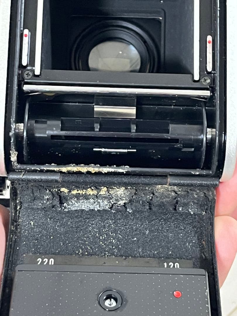 た*り様 MAMIYA C220 PROFESSIONAL 80mm F2.8