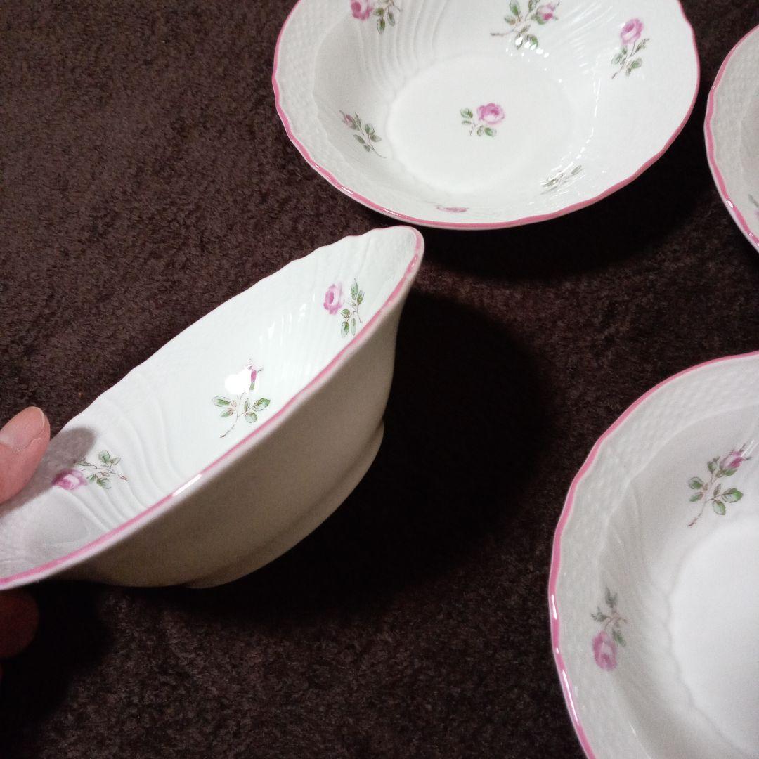 【週末セール☆最終お値下げ中】リチャードジノリ　フルーツソーサー　4枚セット