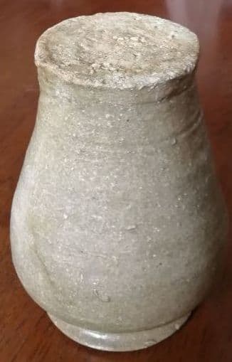 高麗　青磁壺