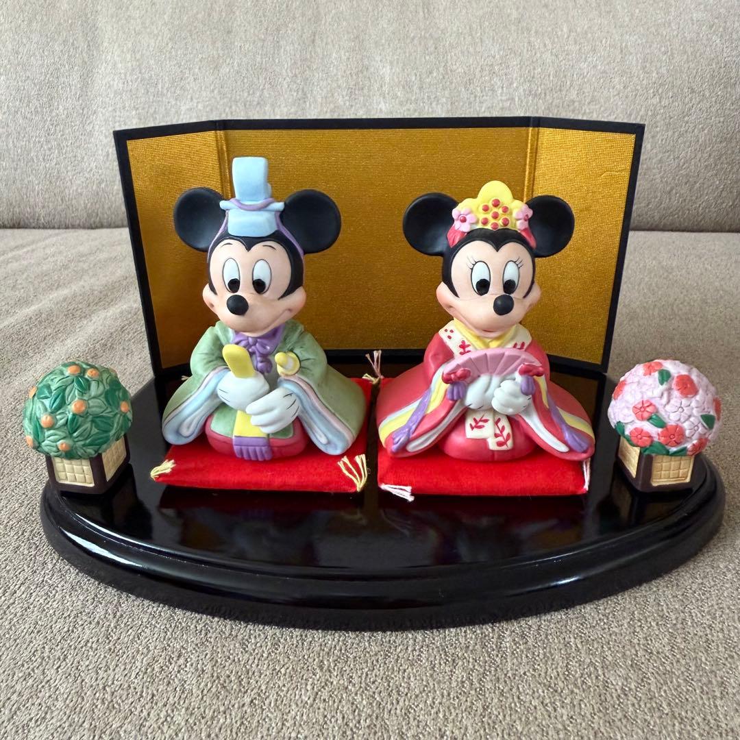 【お雛祭り】ディズニー陶器雛飾り お内裏様・三人官女 ・五人囃子