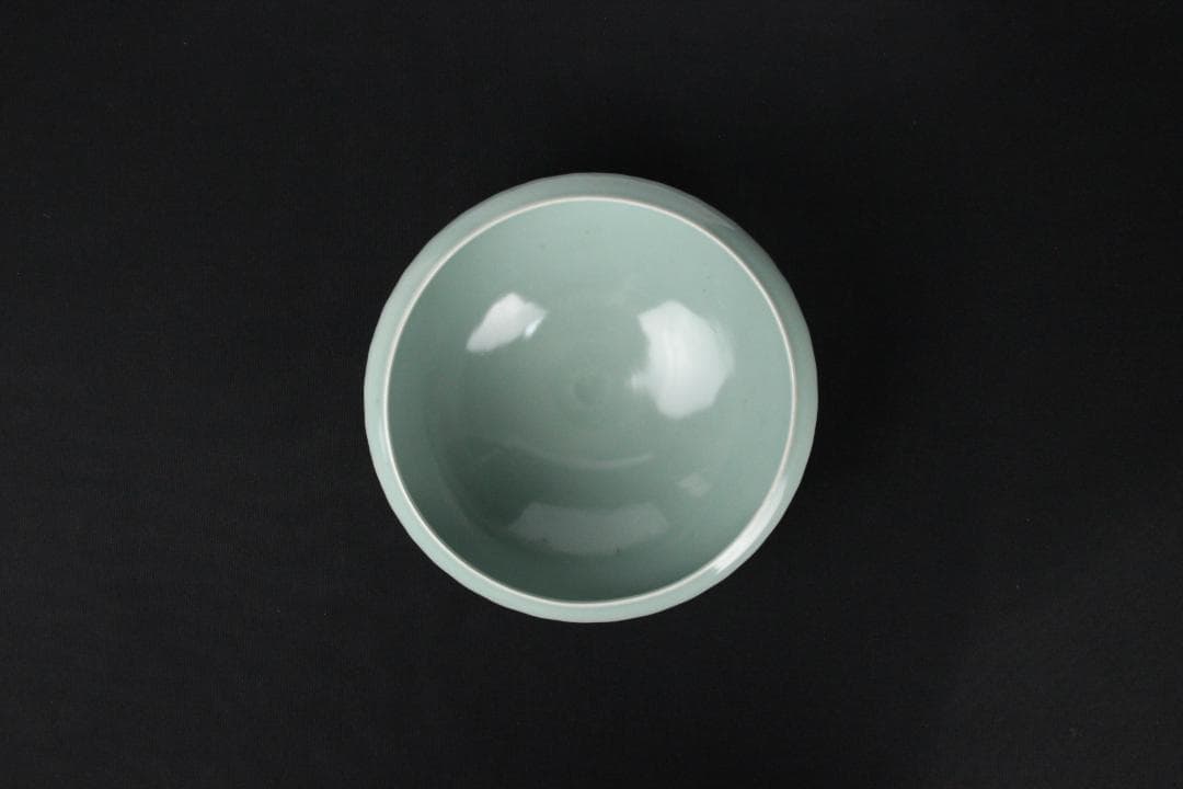 中国古美術　宋時代 龍泉窯 青磁蓮瓣文　鉢　茶碗 中国古美術 FJ11-2