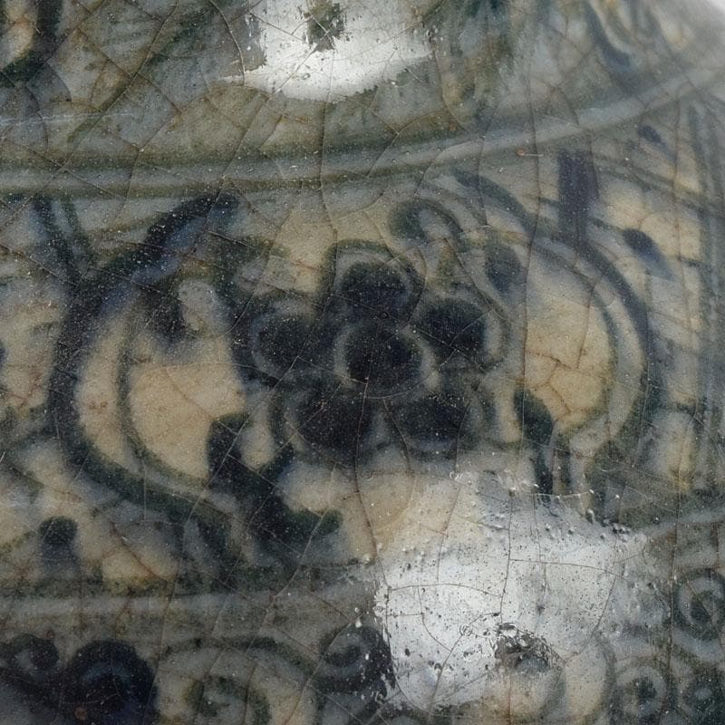 中国　安南染付　雲龍文　壷　C　9161