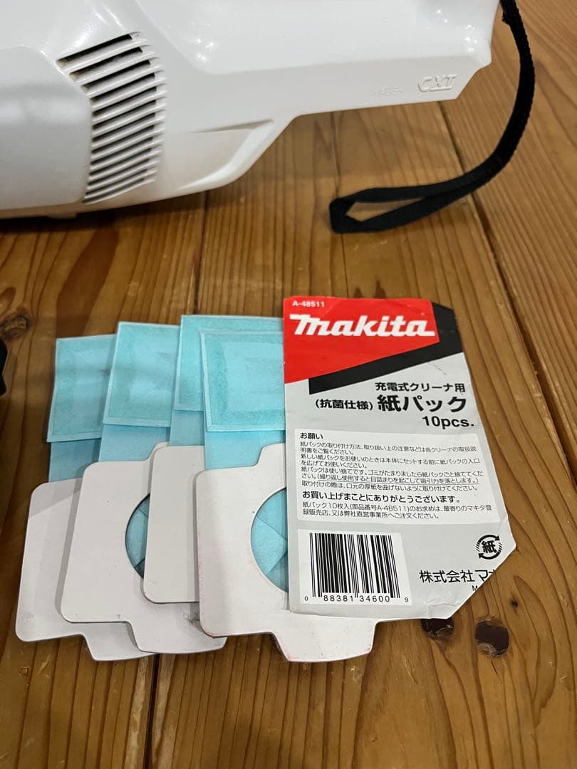 kenji0125　Makita コードレス掃除機 CL107FD