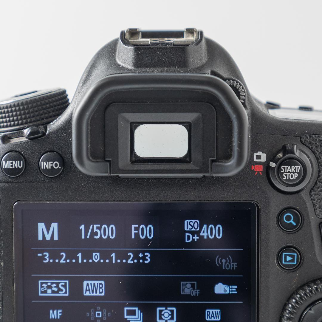 Canon EOS 6D バッテリーグリップ BG-E13 バッテリー2個付き