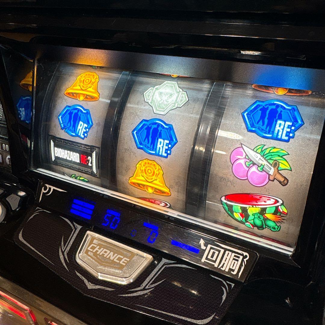 ✨美品✨ パチスロ バイオハザードRE2 実機 6.5号機 不要機付き