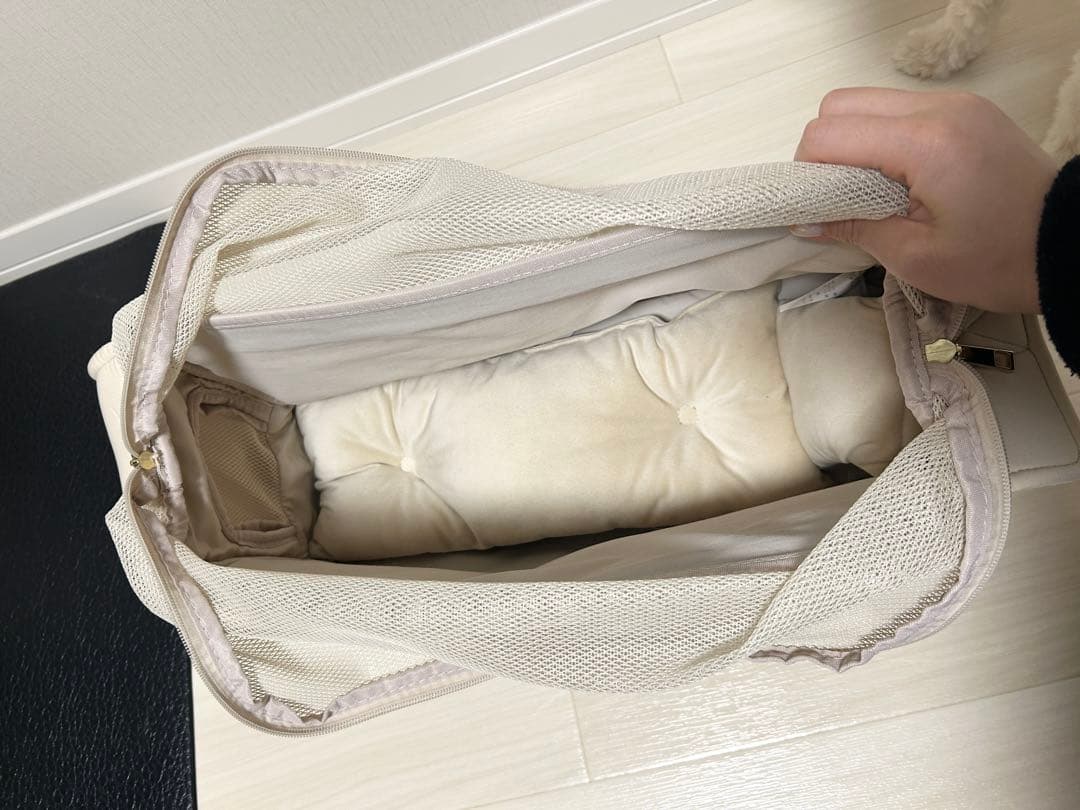 moncheri ネオプレンスリングバッグ クッション付き