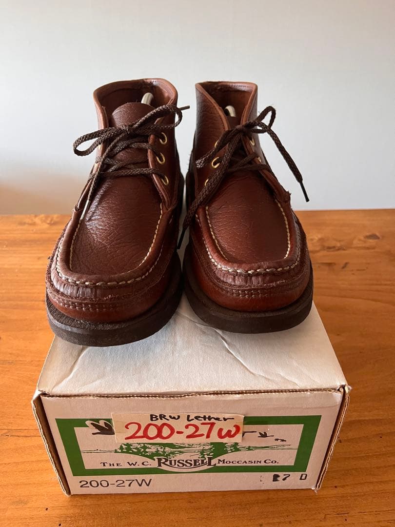 25cm 箱付 Russell Moccasin Chukka ビブラムソール