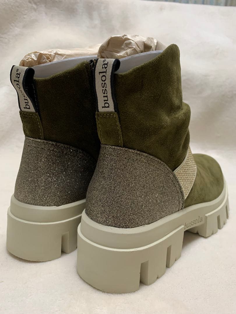 新品 bussola 撥水 山羊革 ラインストーンベルト ギャザー厚底ブーツ①