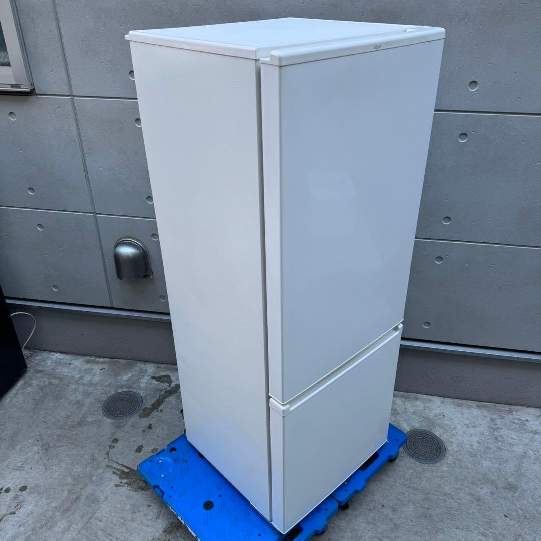 173⭐️2023年製美品★アクア　冷蔵庫　大型　200L 一人暮らし　ホワイト