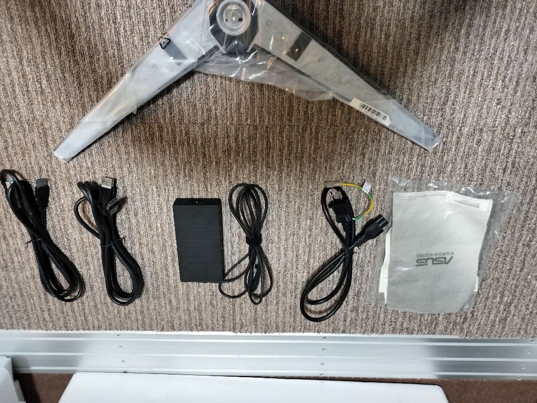 ASUS TUF Gaming VG28UQL1A 28インチ4Kモニター