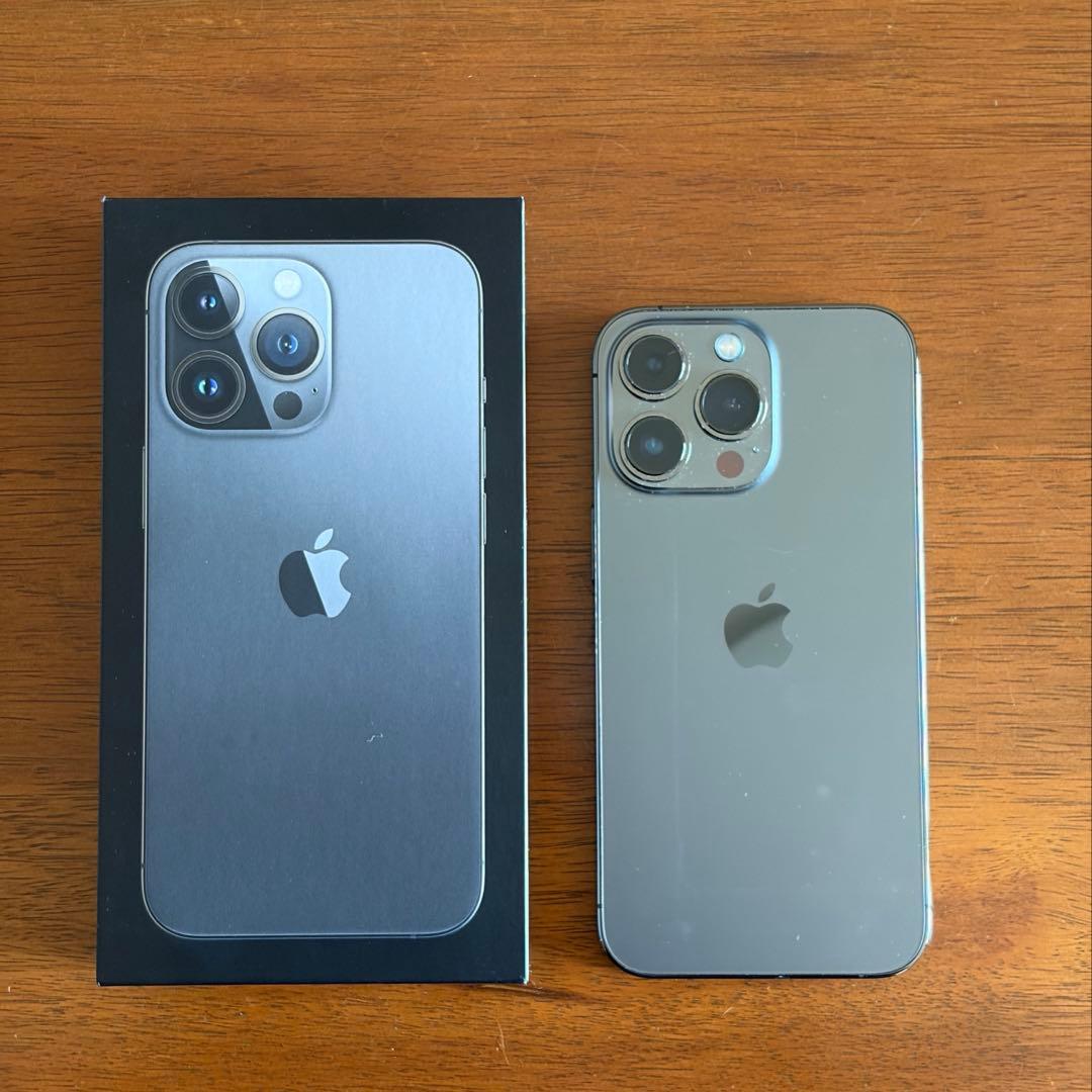 k*e様 Apple iPhone 13Pro 128GB グラファイト