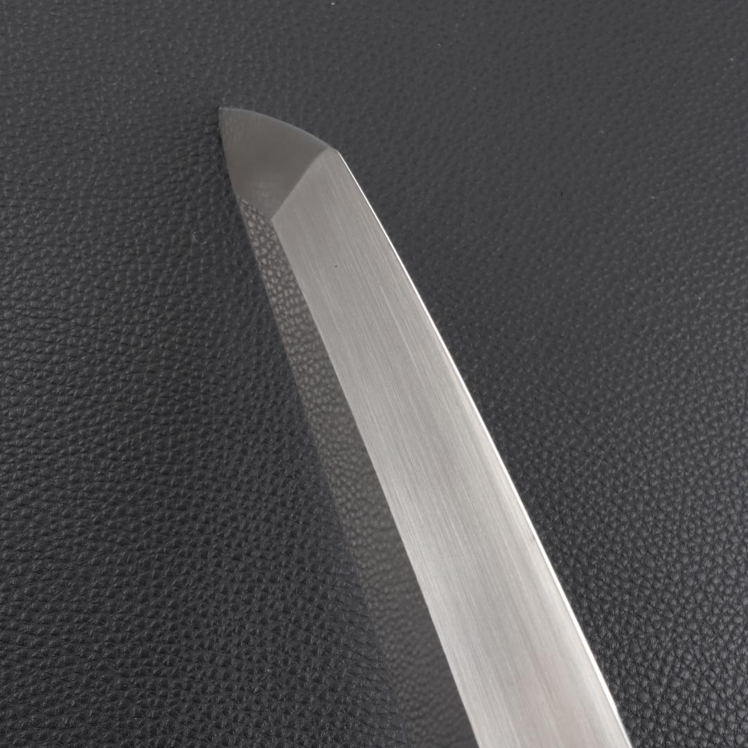 11071鬼反り先丸包丁尺二鏡面仕上げ刺身包丁刃は究極の切れ味黒檀五本銀巻八角柄