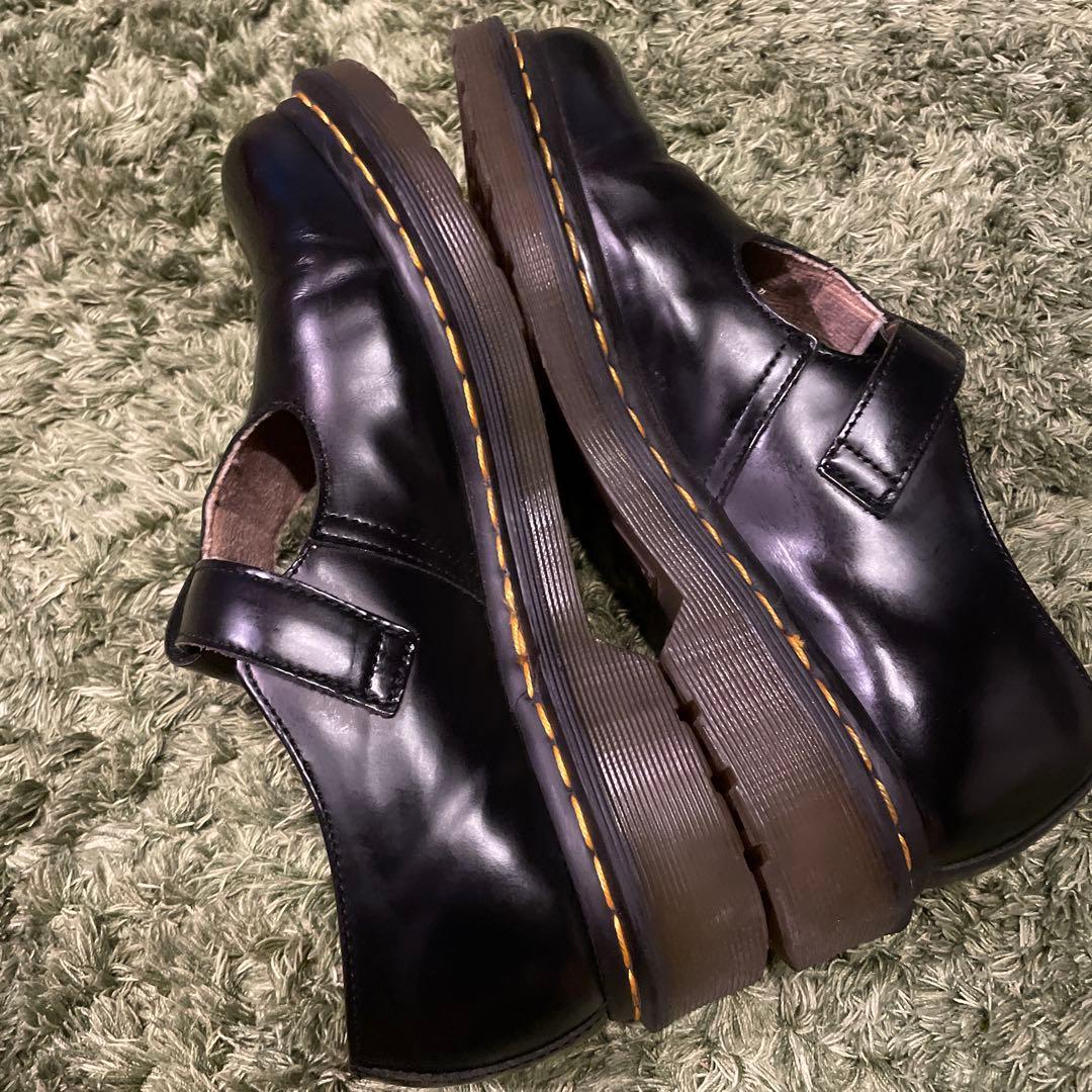 最大サイズUK6！美品！ドクターマーチンPOLLEYTバーストラップパンプス