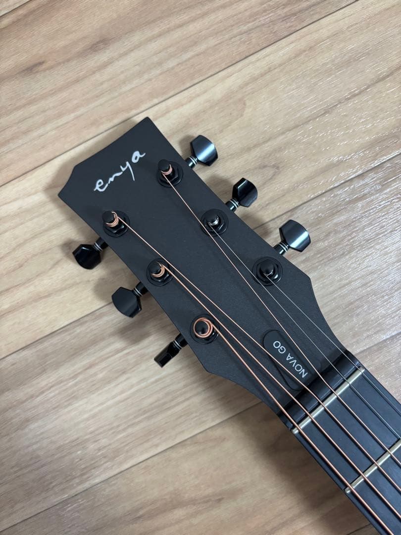 Enya Nova Go マットブラック アコースティックギター ケース付き
