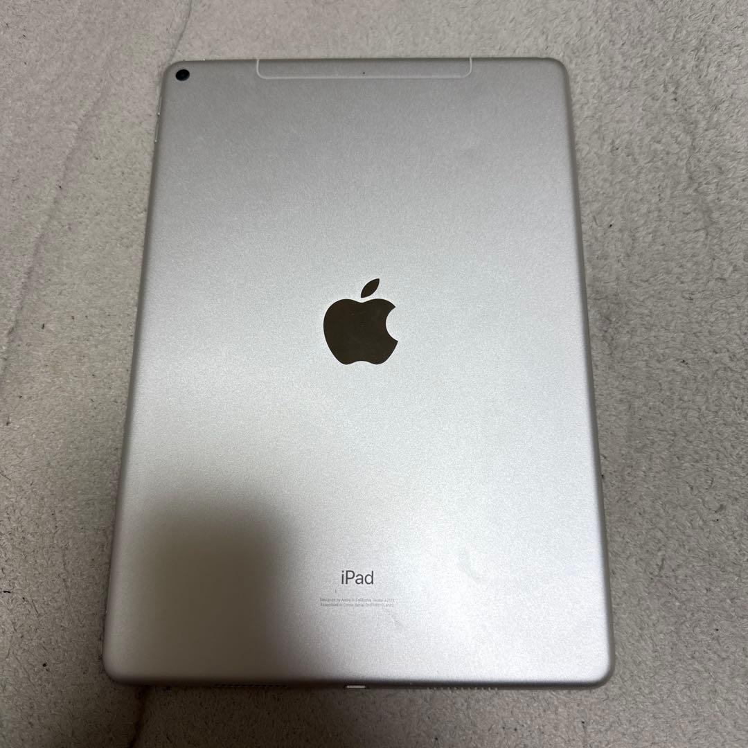 Apple iPad Air3 65GB シルバー 本体