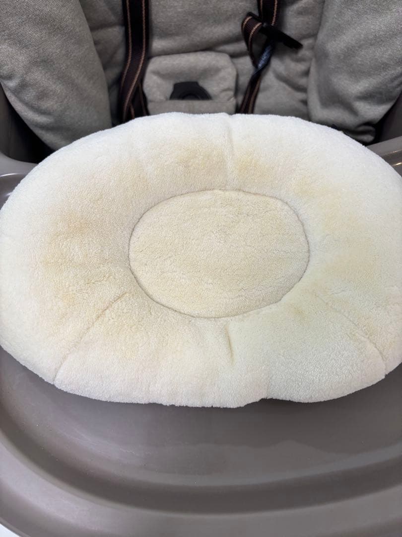 電動調整機能付きベビーチェア グレー