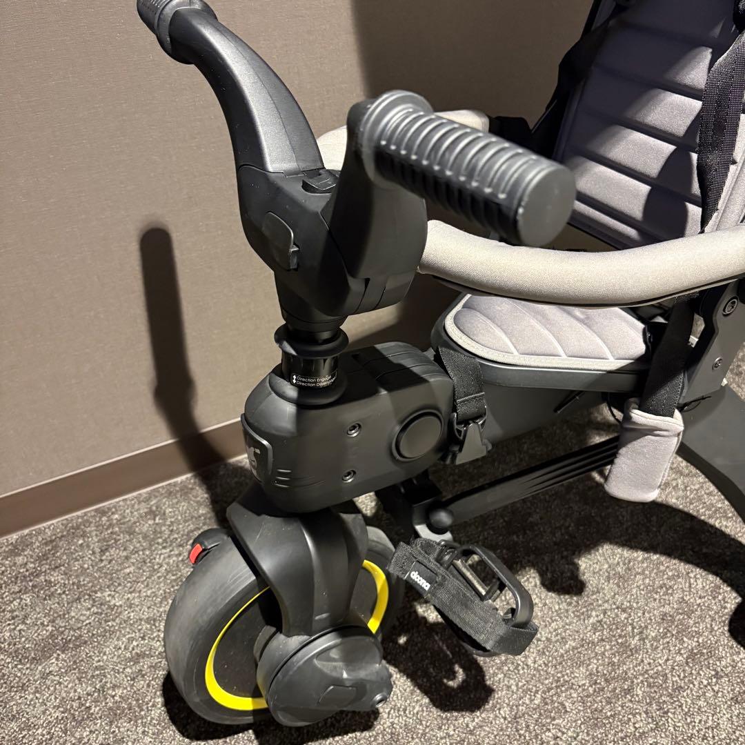 リキトライク(doona)手押し付き・折りたたみ三輪車
