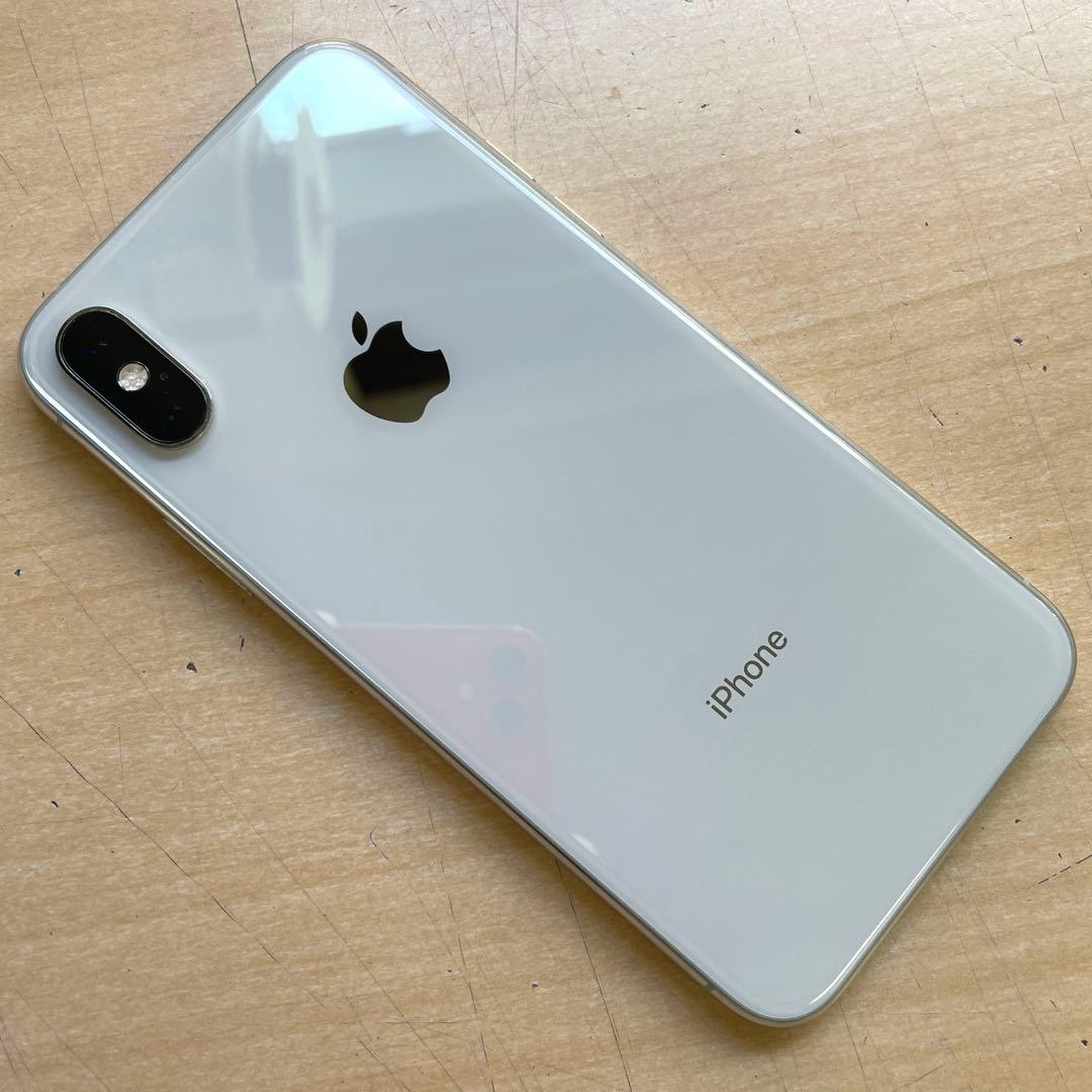 iPhone Xs シルバー　64GB A2098 美品　バッテリー84%
