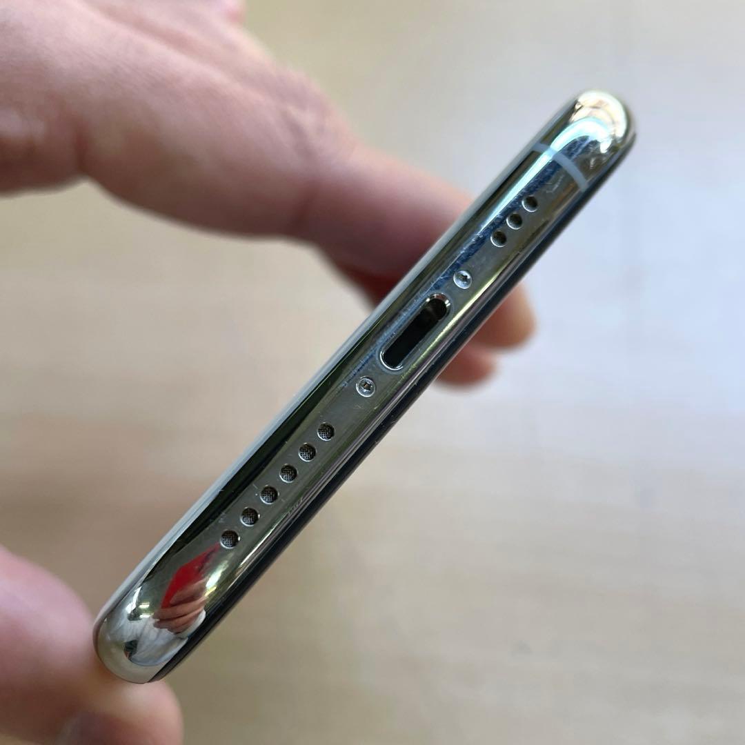 iPhone Xs シルバー　64GB A2098 美品　バッテリー84%