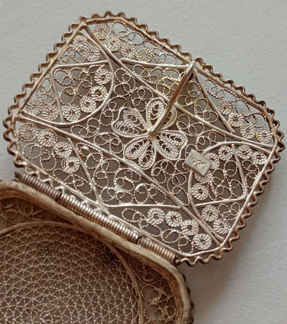 イタリア製・手作り伝統工芸品　銀製レース模様の小物入れ 925　アンティーク小物