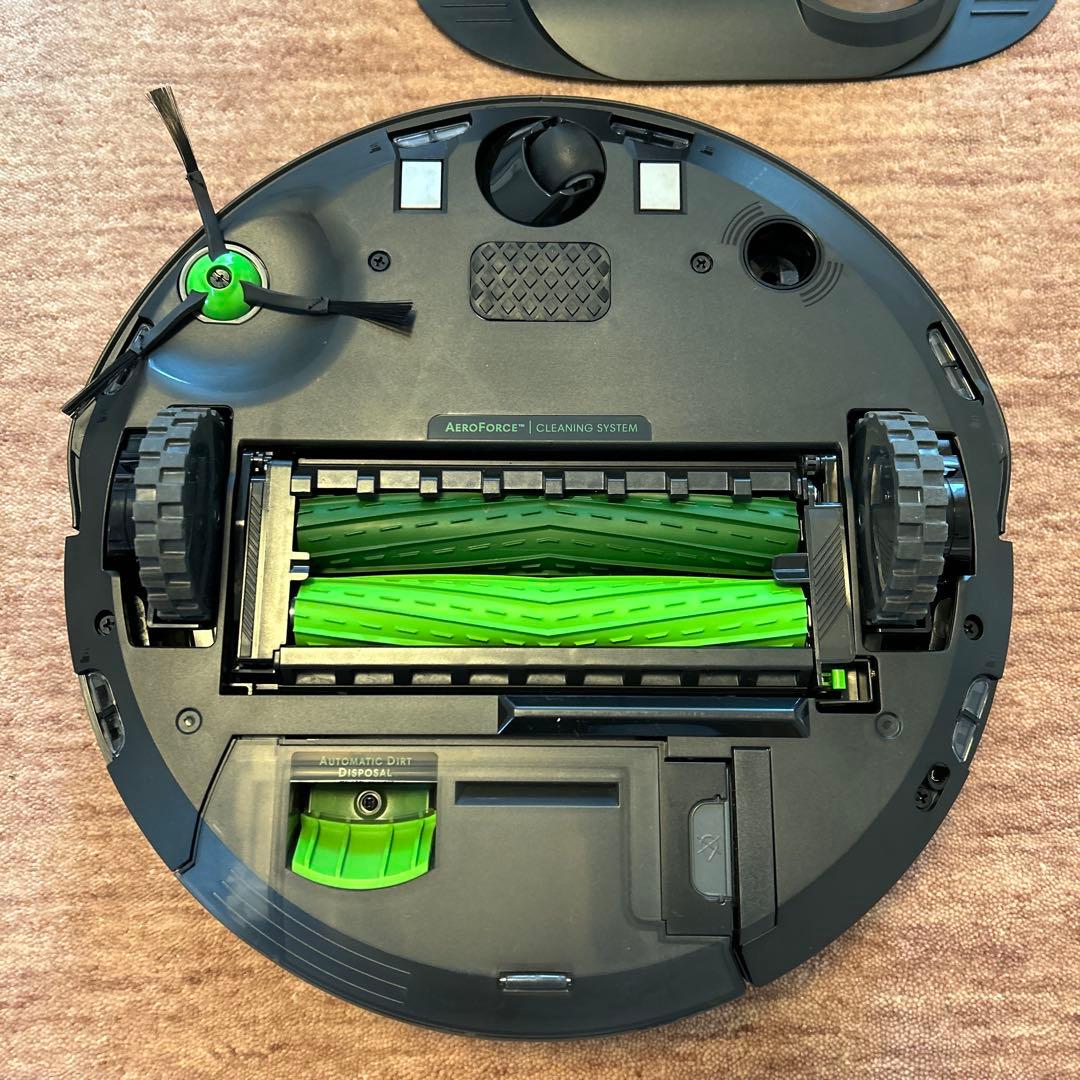 iRobot Roomba j7＋ ロボット掃除機本体