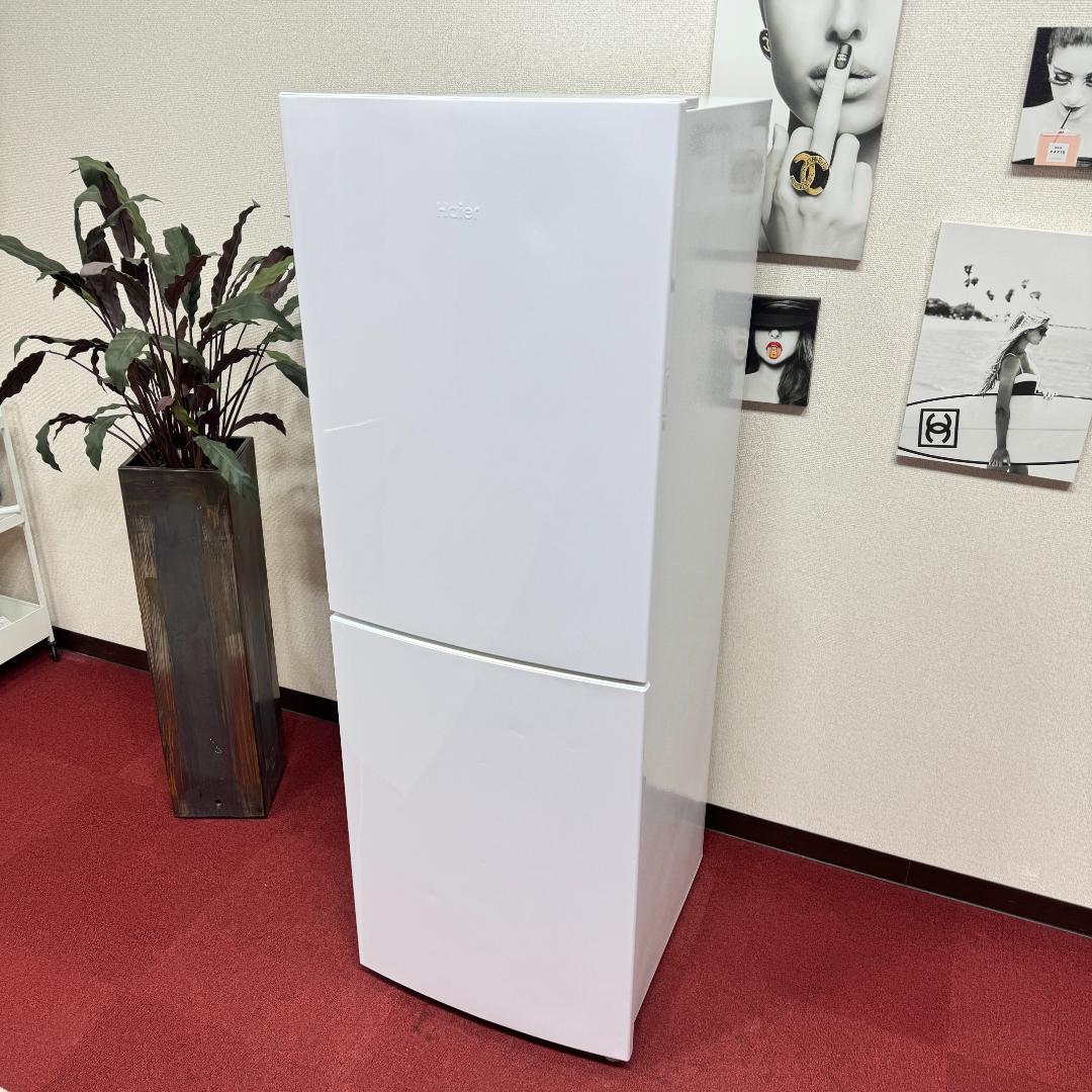 東京23区送料無料　美品ハイアール2ドア　2022年製218L　洗浄/除菌済み