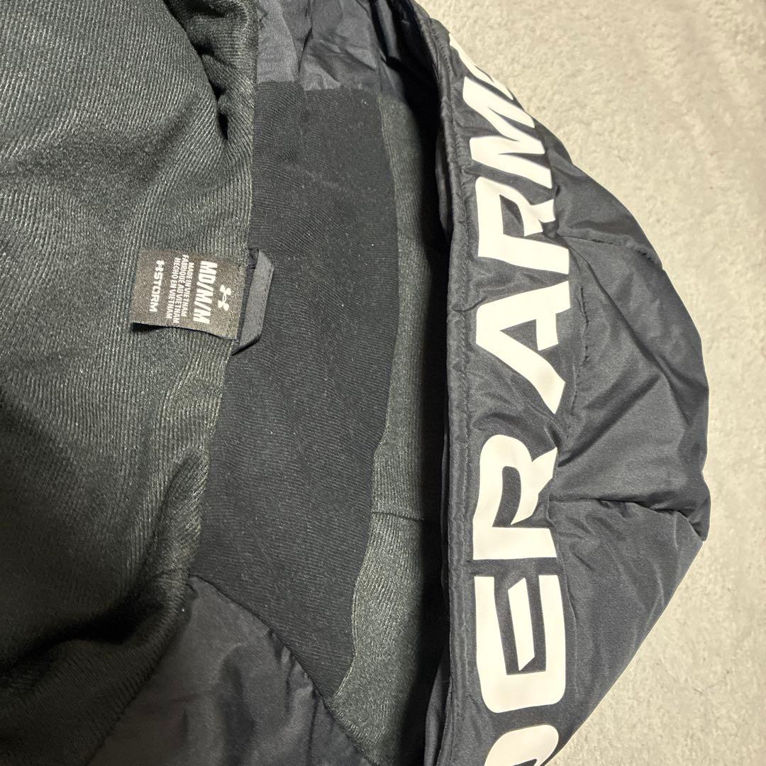 ★極美品★アンダーアーマー　防水ベンチコート Mサイズ ブラック