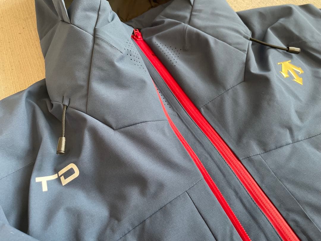 TEAM DESCENTE スキーウェア チームデサントスキーウェア