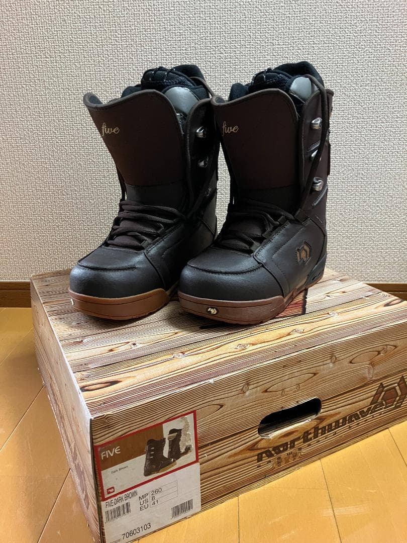 新品未使用　26.0cm　NORTHWAVE ファイブ スノーボードブーツ