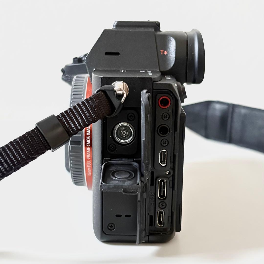 【年末年始限定特別セット価格！】 超美品SONY α7RⅣ ボディ　合計5点