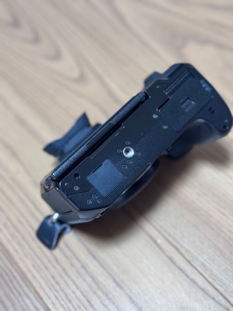 FUJIFILM X-H1 富士フイルム 予備のバッテリー付き中古品