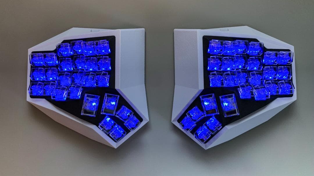 自作分割キーボード DactyI Pro 52