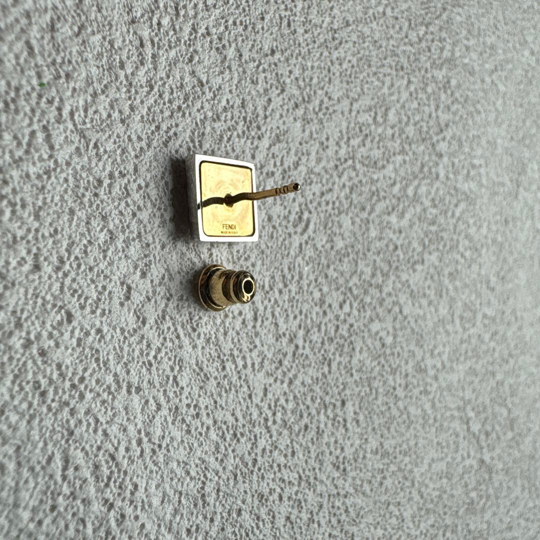 ✨FENDI earring✨フェンディピアス ズッカ 片耳 フェンディズッカ