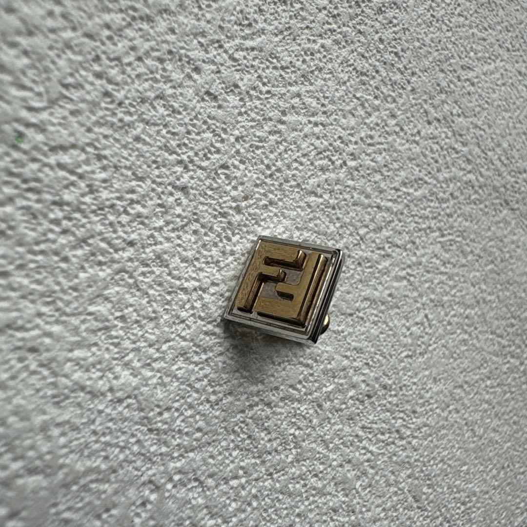 ✨FENDI earring✨フェンディピアス ズッカ 片耳 フェンディズッカ