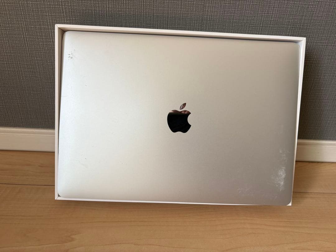 【2/5まで】MacBook Air (M1, 2020) 8GB/256GB