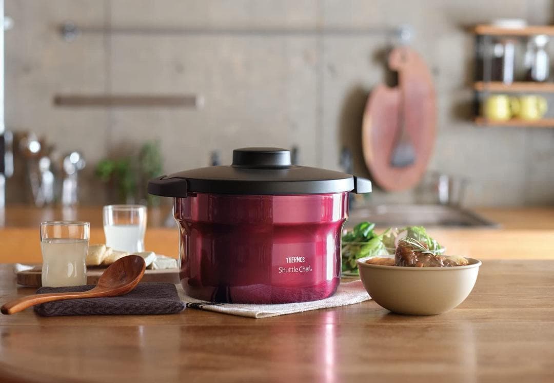 未開封 サーモス 真空保温調理器シャトルシェフ4.3L KBJ-4501 レッド