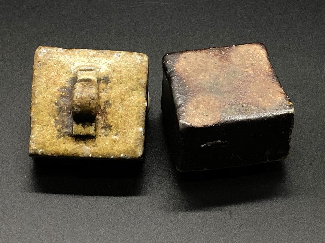 【 織部・瀬戸 合子/香合 】　蓋裏銘　蔵出骨董