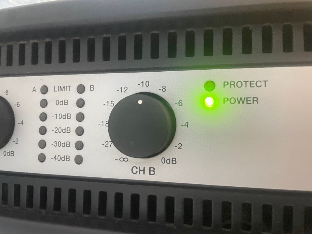 Electro-Voice エレクトロボイス Q44-ii パワーアンプ