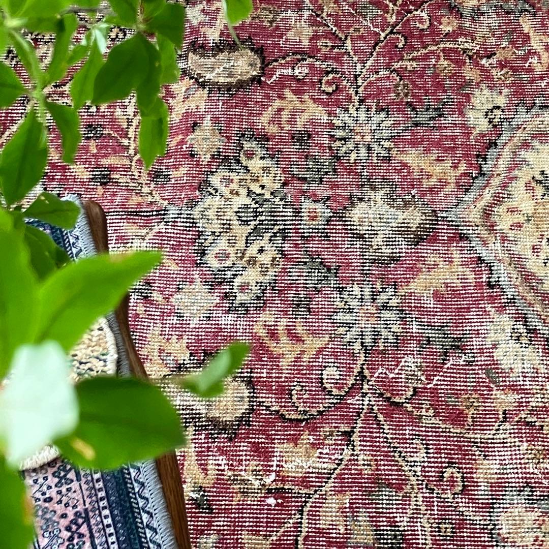 貴重110×124シャビーレッドピンク　ベージュ　正方形　トルコヴィンテージラグ