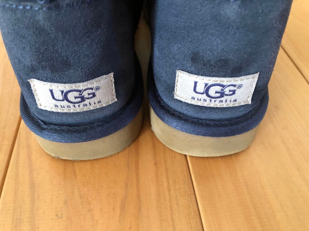 UGG アグ ムートンブーツ クラシック ショート 5825 正規品